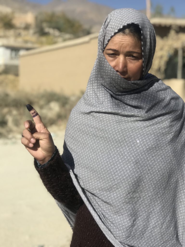 A voter in the 2018 parliamentary elections in Daikundi province - one of the 17 where results have been announced. (Photo: Ehsan Qaane)